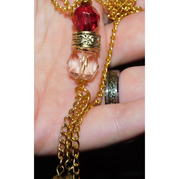 Whimsical Red Queen Inspired Y Drop Necklace - Picture 3 of 3